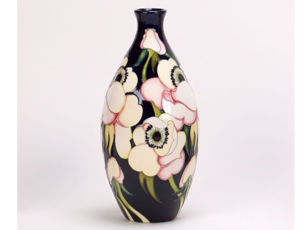 Moorcroft Pottery Anemone Blush 9/9-0