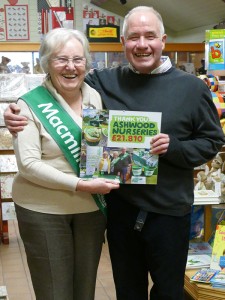 Jill Harris, Macmillan Cancer Support, with John Massey VMH, owner of Ashwood Nurseries